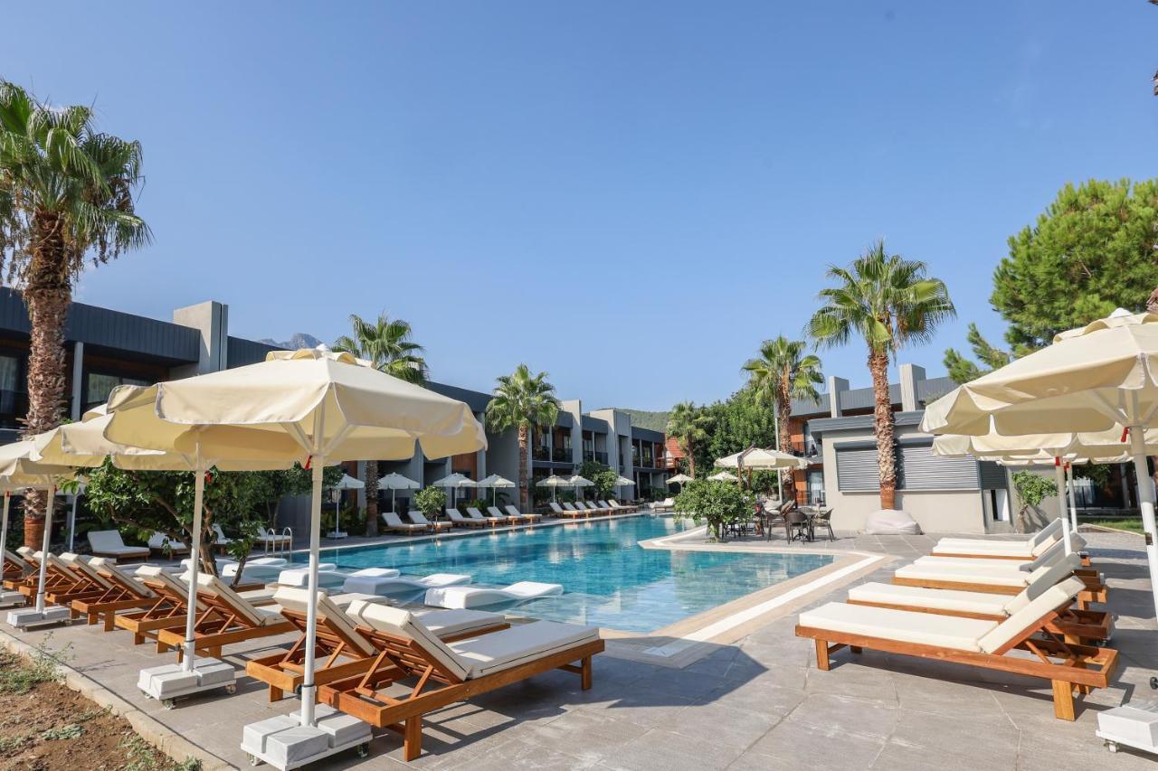 Forest In Hotel Kemer Exterior photo